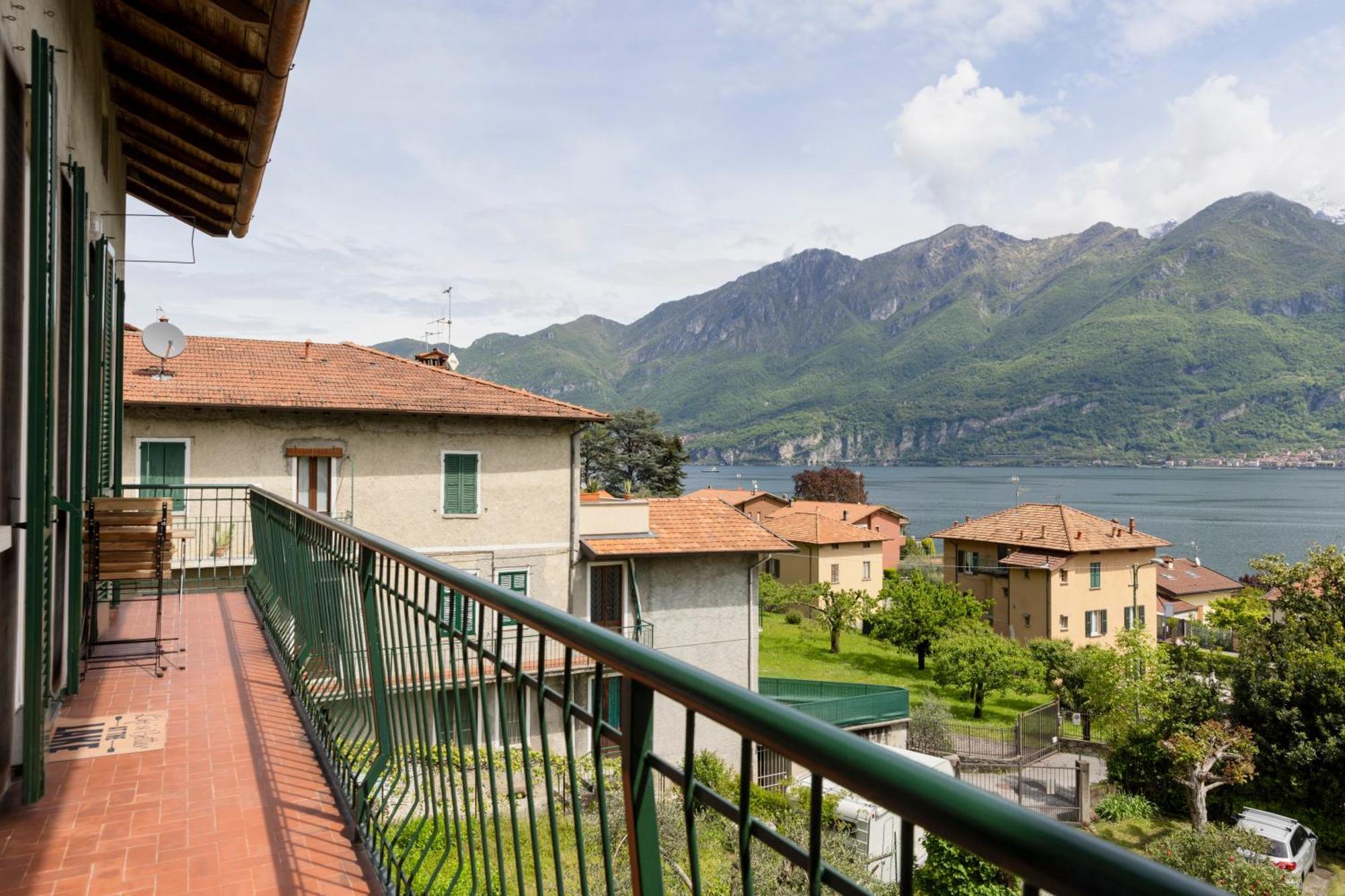 Penelope House Lägenhet Oliveto Lario Exteriör bild
